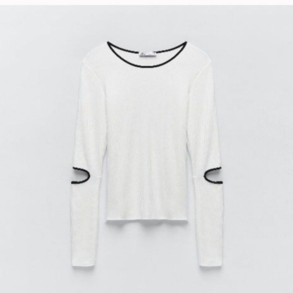 Zara White Ribbed Elbow Cut Long Sleeve Sweater Size Small